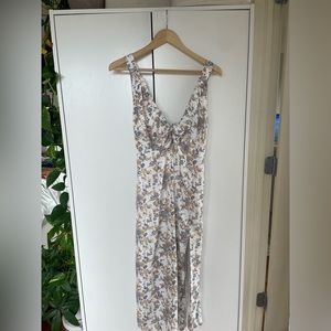 Brand new Abercrombie long knot front dress. Incredibly flattering!